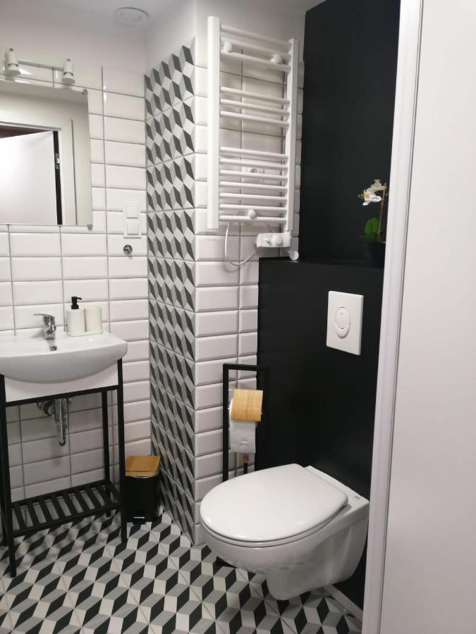 Apartament Airport ヴロツワフ エクステリア 写真