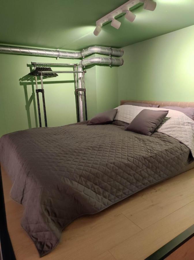 Apartament Airport ヴロツワフ エクステリア 写真